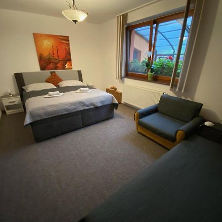 Brezno 2 Izbovy Apartman Sabi Экстерьер фото