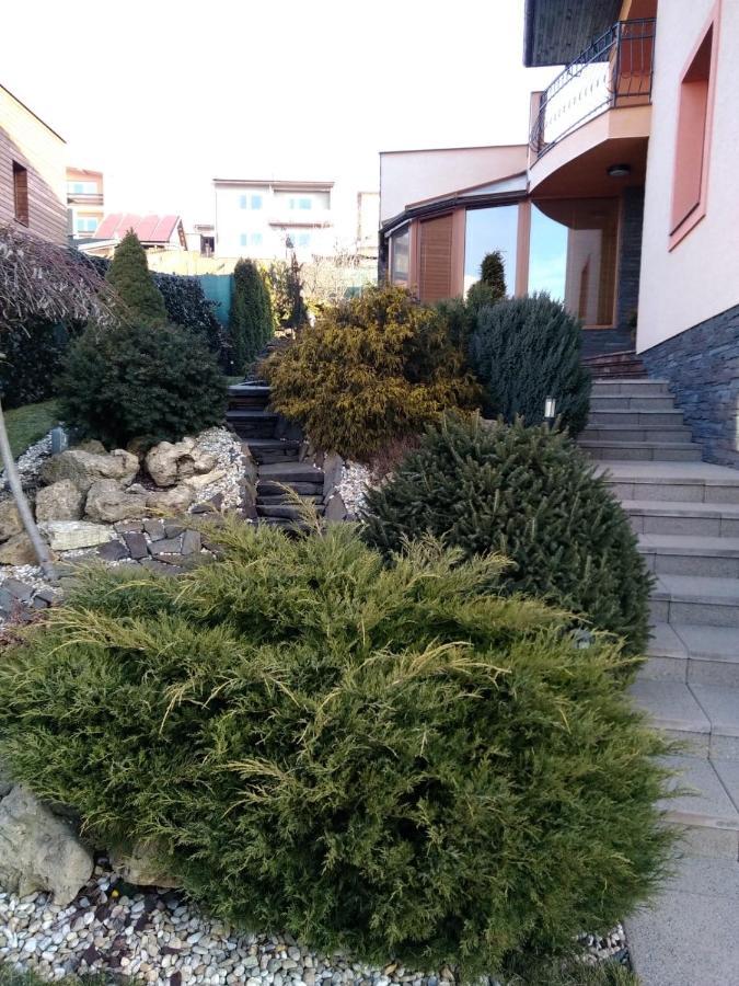Brezno 2 Izbovy Apartman Sabi Экстерьер фото