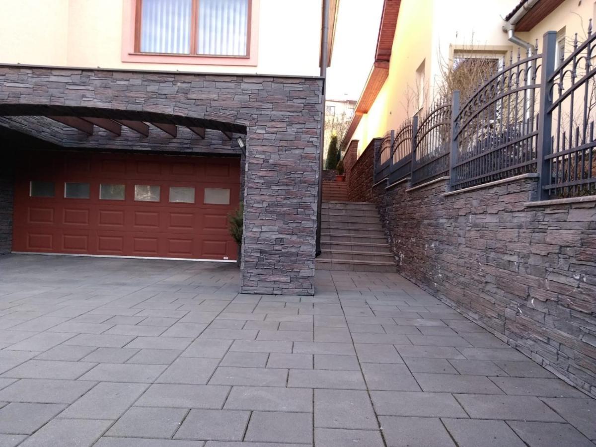 Brezno 2 Izbovy Apartman Sabi Экстерьер фото